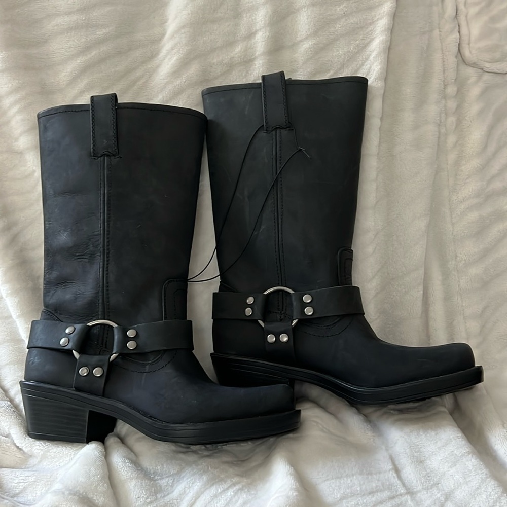 Mossimo supply co black leather boots NWT
